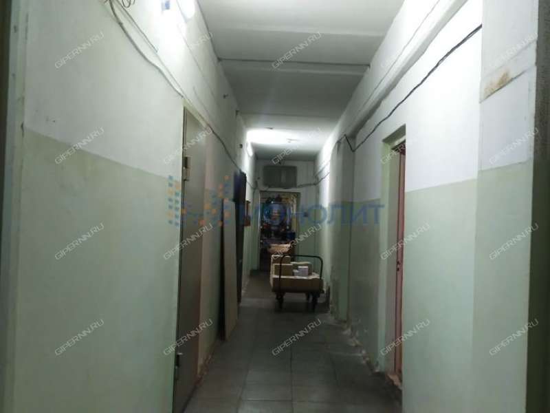 помещение под склад, производственную площадь на улице Монастырка