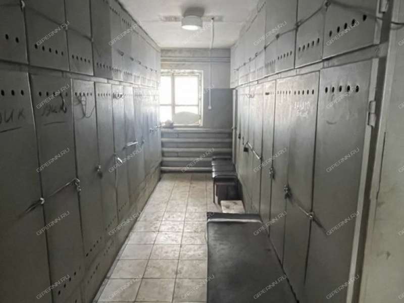 помещение под склад, производственную площадь на улице Вторчермета