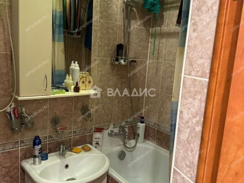 двухкомнатная квартира на Молодёжной улице дом 1 деревня Кужутки