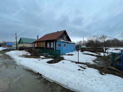 dom-selo-linda-gorodskoy-okrug-bor фото