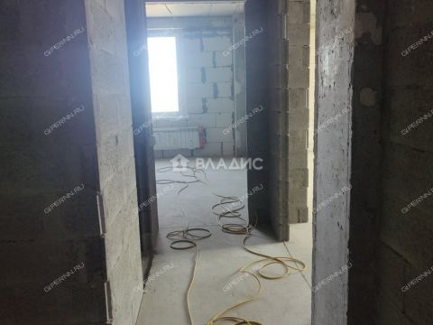 3-komnatnaya-ul-poltavskaya-d-15 фото