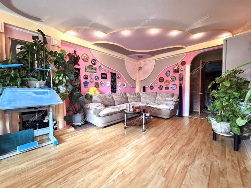 трёхкомнатная квартира на Яблоневой улице дом 14А