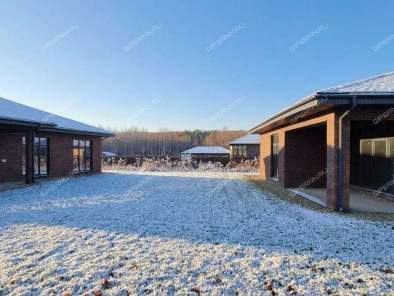 коттедж на улице Счастливая село Елховка