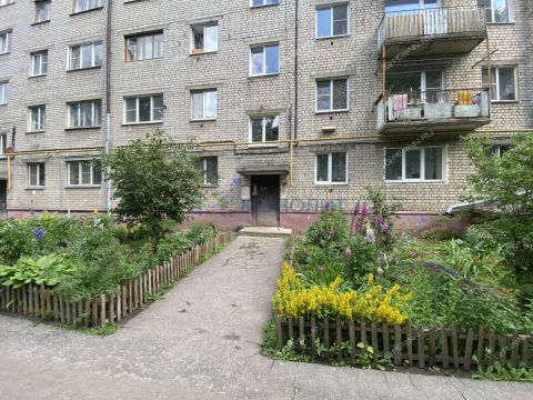 2-komnatnaya-ul-sazanova-d-8 фото