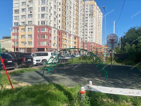 3-komnatnaya-ul-belozerskaya-d-6 фото