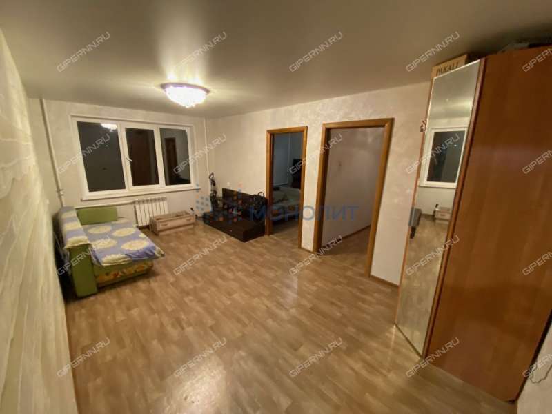 трёхкомнатная квартира на улице Пермякова дом 6