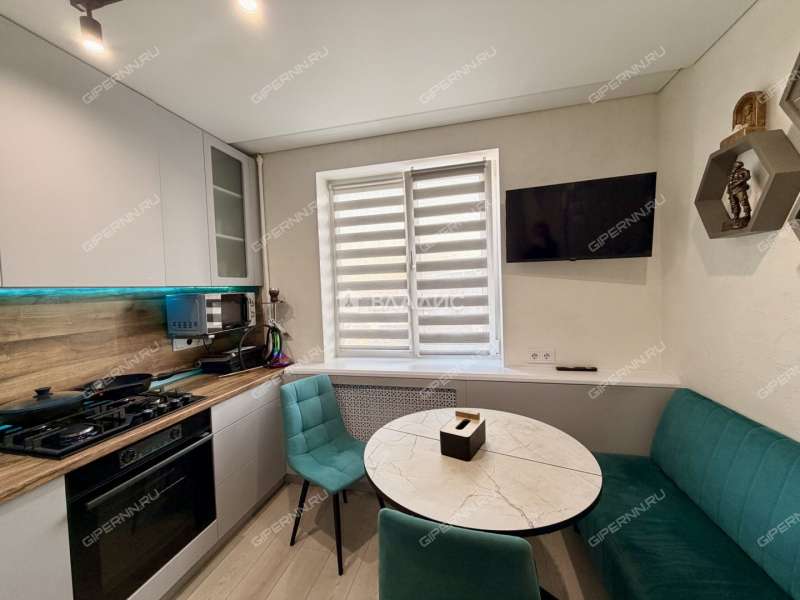 однокомнатная квартира на улице Чугунова дом 15 город Бор