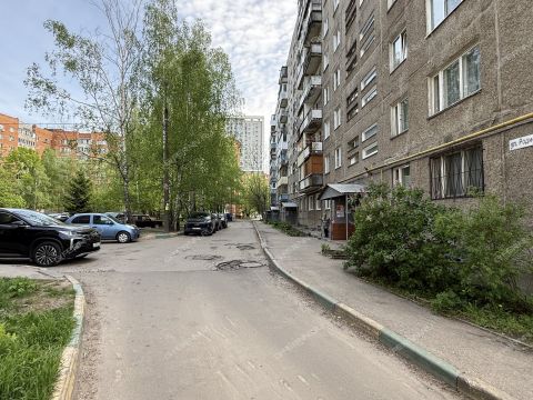 4-komnatnaya-ul-rodionova-d-17-k3 фото