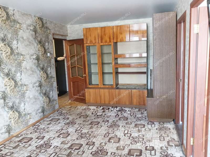 трёхкомнатная квартира на Школьная ул. дом 26 село Чернуха