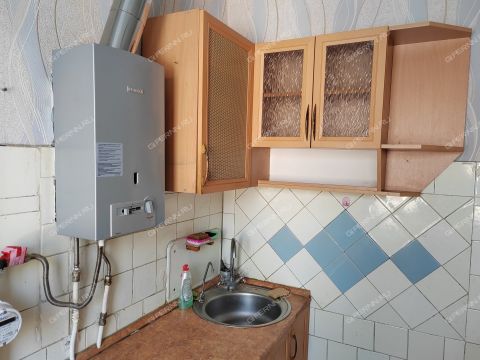 2-komnatnaya-ul-geroya-samochkina-d-9 фото