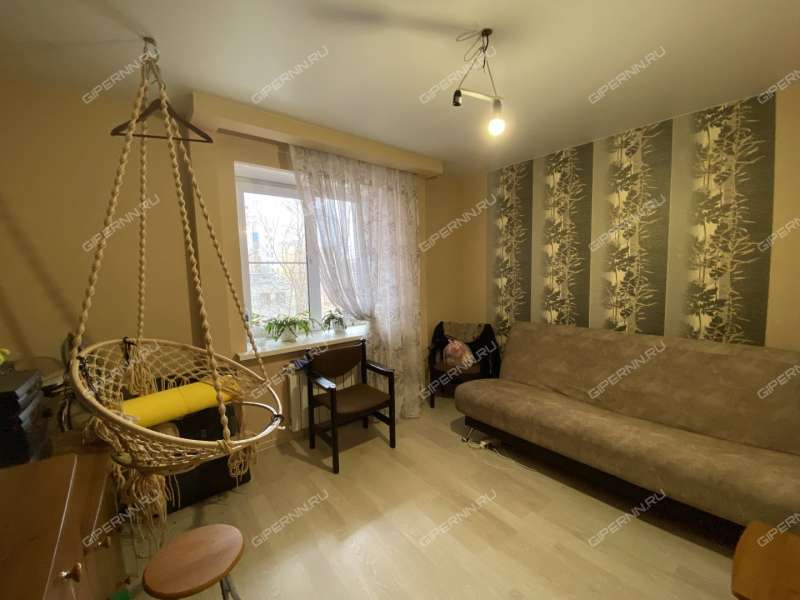 четырёхкомнатная квартира на Московском шоссе дом 17а