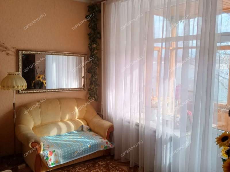 трёхкомнатная квартира на улице Ярошенко дом 7