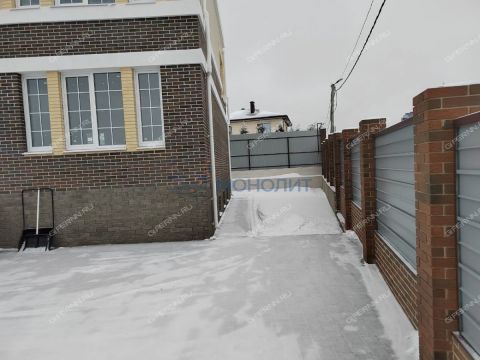 dom-sl-pribrezhnaya-d-56 фото