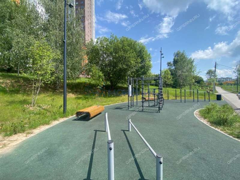 трёхкомнатная квартира на улице Композитора Касьянова дом 11