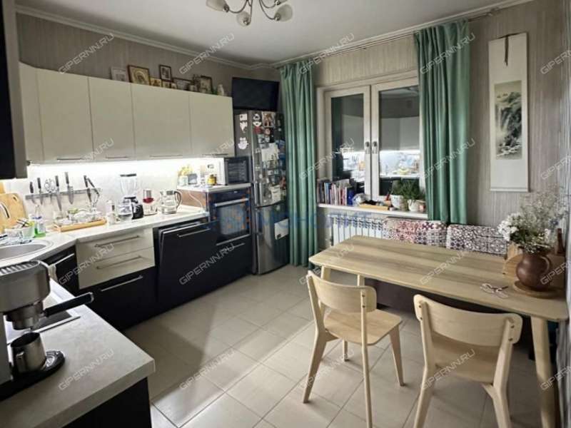 двухкомнатная квартира на улице Родионова дом 45