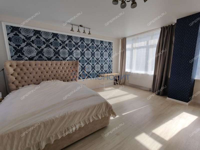 трёхкомнатная квартира на Лысогорской улице дом 89 к2