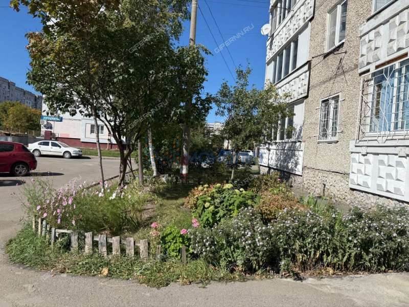 двухкомнатная квартира на проспекте Бусыгина дом 48