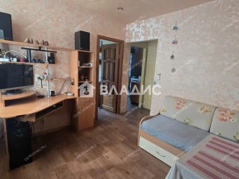 1-komnatnaya-ul-geroya-sovetskogo-soyuza-poyushheva-d-19 фото