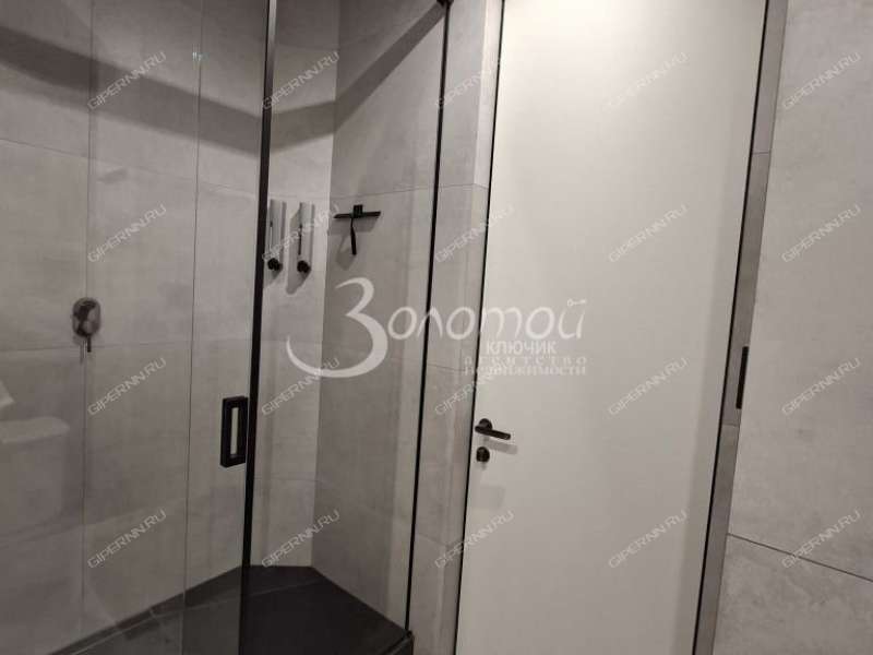 трёхкомнатная квартира на Деловой улице дом 22