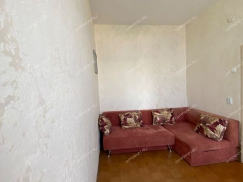 1-komnatnaya-ul-rozhdestvenskaya-d-40 фото