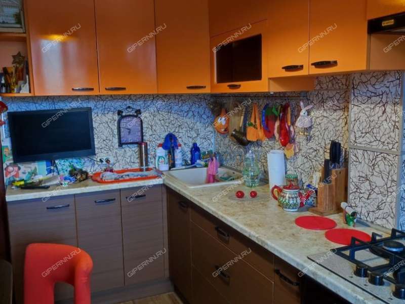 трёхкомнатная квартира на Гордеевской улице дом 56