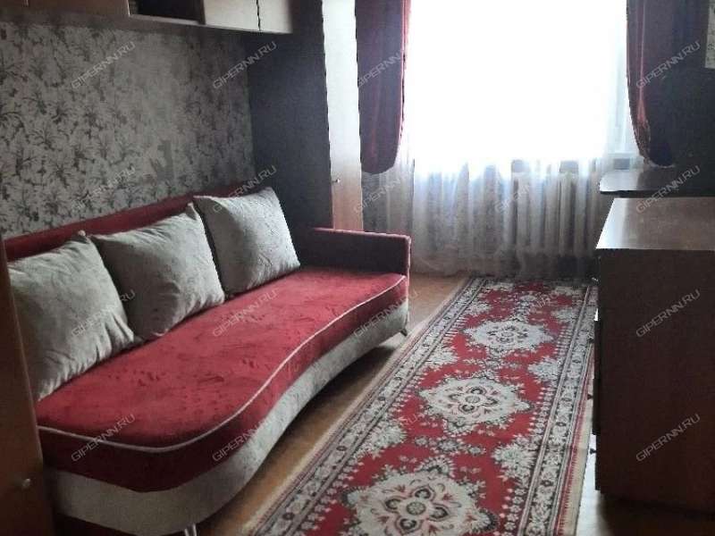 трёхкомнатная квартира на улице Мельникова дом 14