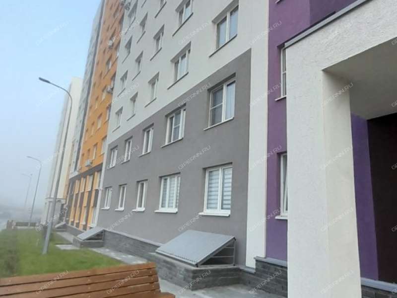 трёхкомнатная квартира на проспекте Героев Донбасса дом 16