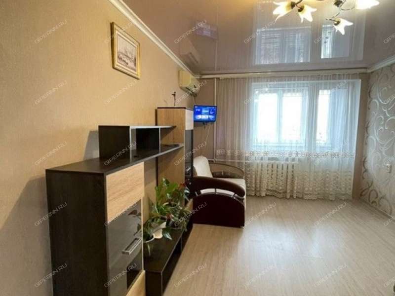 однокомнатная квартира на улице Героя Советского Союза Прыгунова дом 27