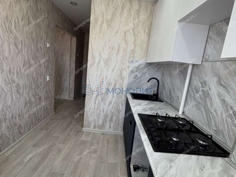 двухкомнатная квартира на проспекте Бусыгина дом 16