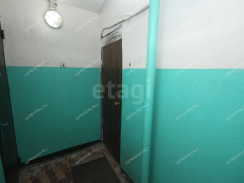 1-komnatnaya-ul-sergeya-akimova-d-2 фото