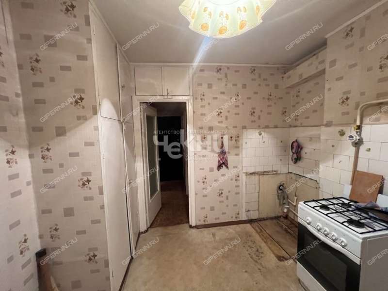 трёхкомнатная квартира на улице Дружаева дом 5