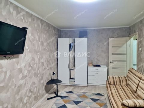 1-komnatnaya-prosp-korablestroiteley-d-42 фото