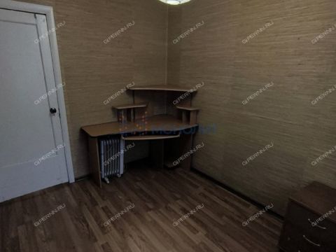 4-komnatnaya-ul-mechnikova-d-45 фото