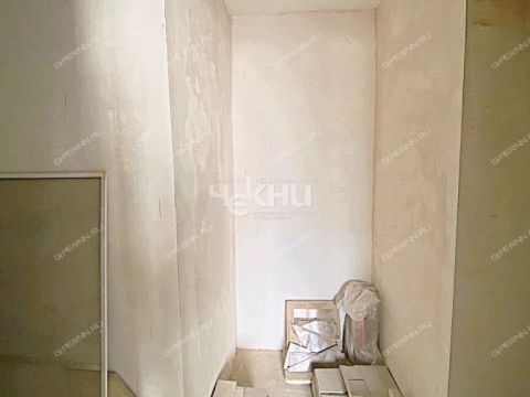 5-komnatnaya-ul-kompozitora-kasyanova-d-1 фото
