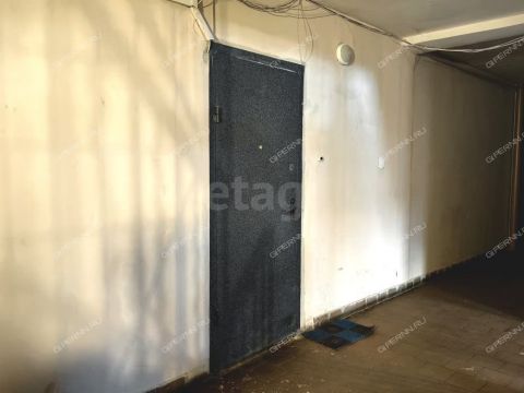 1-komnatnaya-per-svetlogorskiy-d-4a фото