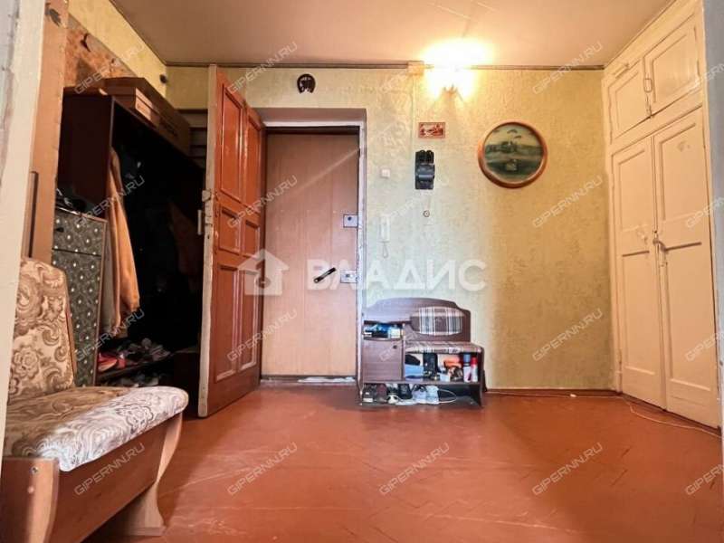 трёхкомнатная квартира на проспекте Октября дом 16