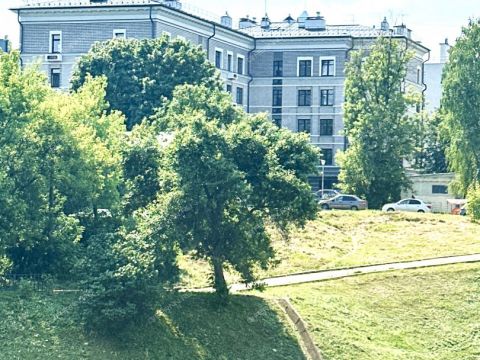3-komnatnaya-ul-sorevnovaniya-d-8 фото