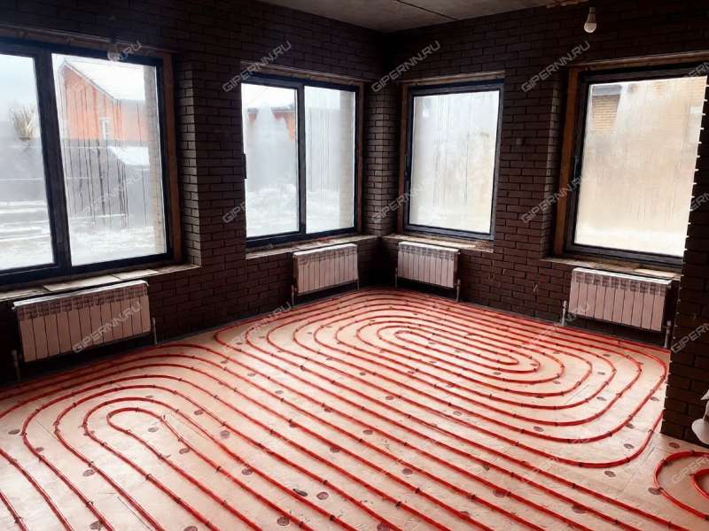 дом на Озёрной улице посёлок Ляхово