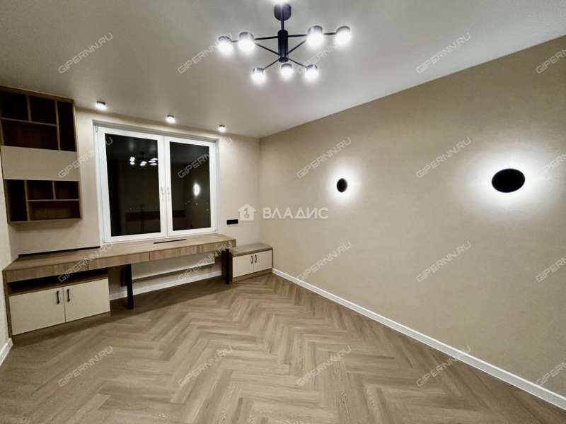 трёхкомнатная квартира на Лысогорской улице дом 89 к3