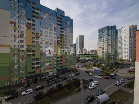 2-komnatnaya-nab-volzhskaya-d-18 фото