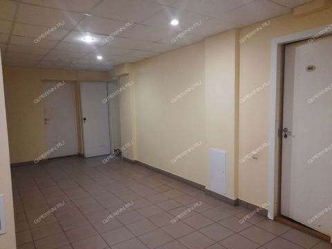 ul-maksima-gorkogo-d-50 фото