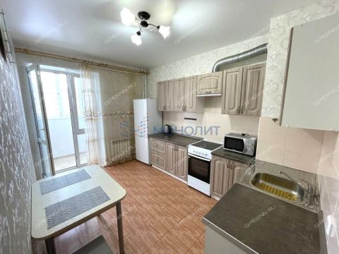 1-komnatnaya-ul-kominterna-d-184 фото