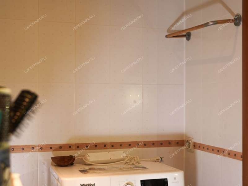 трёхкомнатная квартира на Берёзовской улице дом 103