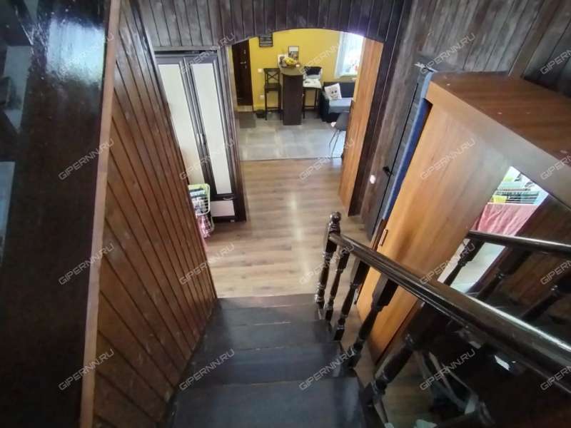 дом на Берёзовой улице деревня Крутая