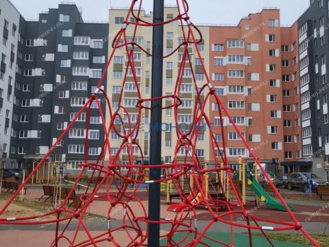 3-komnatnaya-ul-vyaznikovskaya-d-43 фото