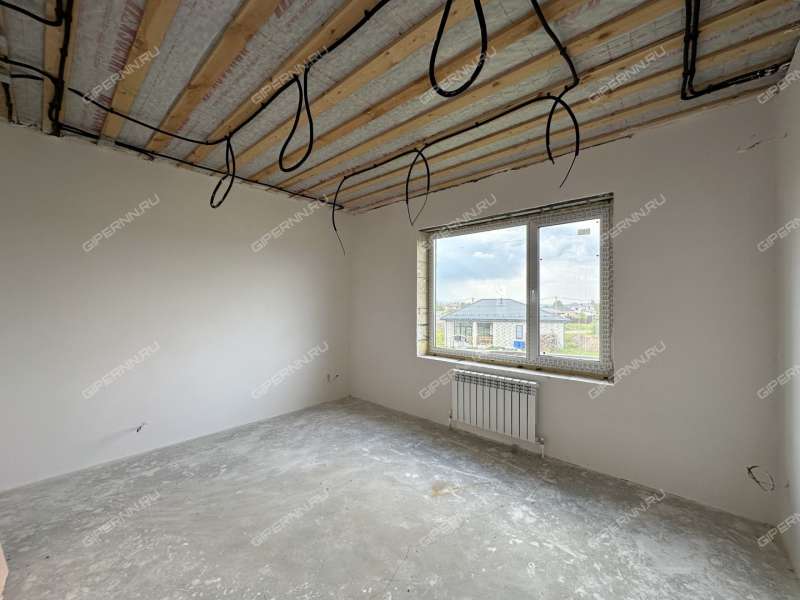 дом на Еловая ул. город Кстово