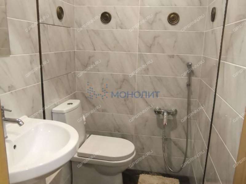 трёхкомнатная квартира на улице Родионова дом 165 к12