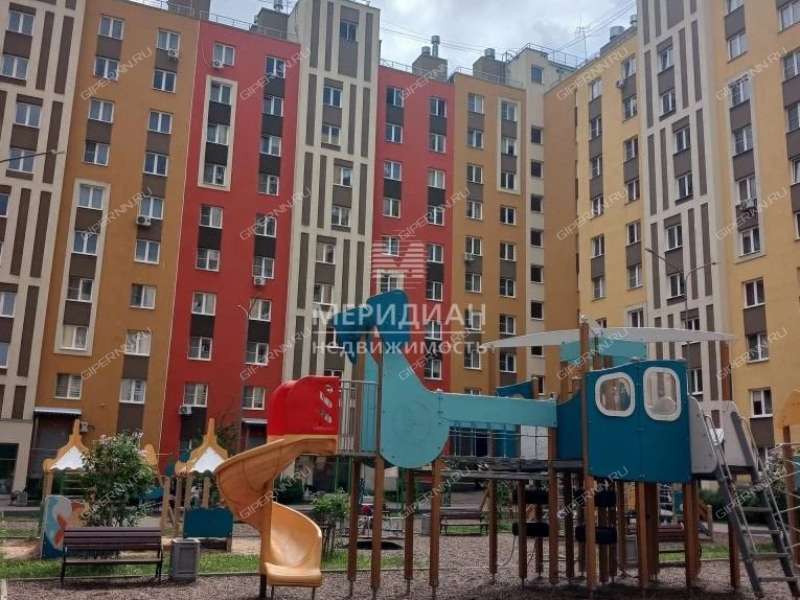 однокомнатная квартира на улице Романтиков дом 6