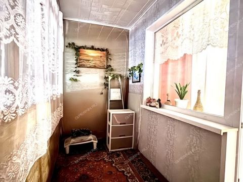 3-komnatnaya-ul-strokina-d-19 фото