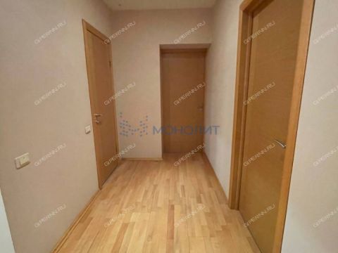 4-komnatnaya-ul-nesterova-d-33 фото